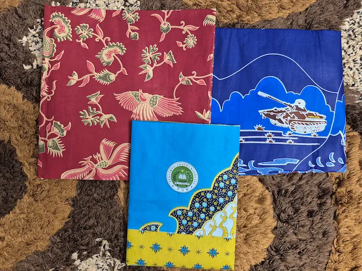 Foto real picture hasil produksi kain seragam batik kantor custom logo instansi
